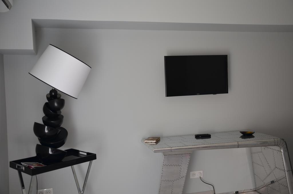 Chambre D'Hotes Et Spa อาฌ็อง ห้อง รูปภาพ